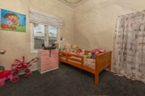 Photo of property in 18 Birdwood Road, Pukekohe, 2120