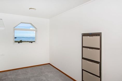 Photo of property in 24 Boeing Road, Onerahi, Whangarei, 0110