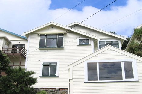 Photo of property in 36 Jackson Street, Island Bay, Wellington, 6023