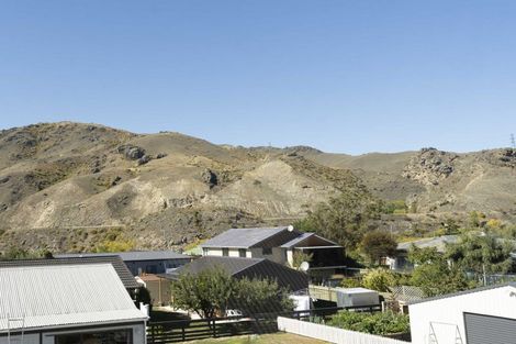 Photo of property in 14 Orient Street, Cromwell, 9310