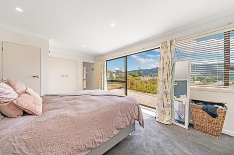 Photo of property in 19g Mahoe Street, Tawa, Wellington, 5028