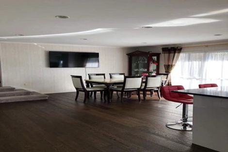 Photo of property in 14 Alice Place, Hillcrest, Auckland, 0627