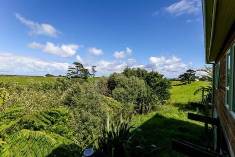 Photo of property in 97 Weld Road Lower, Tataraimaka, New Plymouth, 4374
