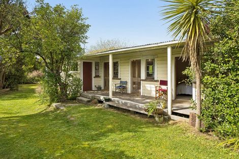 Photo of property in 3 Esplanade, Warrington, Waikouaiti, 9471