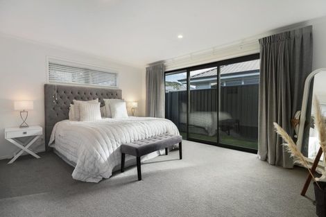 Photo of property in 26 Violet Way, Lower Shotover, Queenstown, 9304