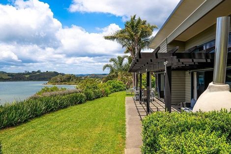Photo of property in 10 Waterfront Drive, Mangonui, 0420