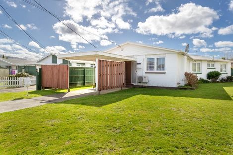Photo of property in 15 Mangaroa Hill Road, Maoribank, Upper Hutt, 5018