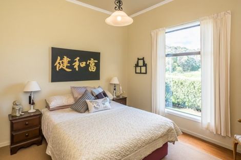 Photo of property in 131 Swamp Road, Te Horo, Otaki, 5581