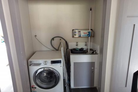 Photo of property in 5 Domett Street, Waitara, 4320