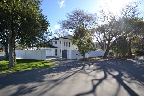 Photo of property in 2 Blundell Way, Heretaunga, Upper Hutt, 5018