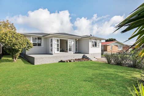 Photo of property in 27 Woburn Street, Mangere East, Auckland, 2024