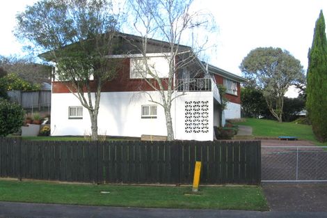 Photo of property in 9 Bacot Place, Howick, Auckland, 2014