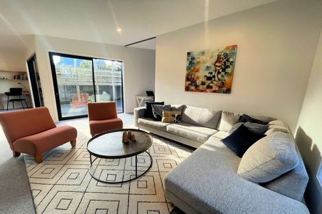 Photo of property in 76 Nottingham Street, Karori, Wellington, 6012