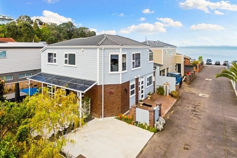 Photo of property in 1/28 Manly Esplanade, Browns Bay, Auckland, 0630