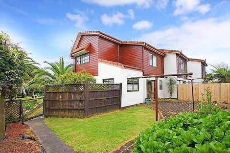 Photo of property in 3/31a Watson Place, Papatoetoe, Auckland, 2025