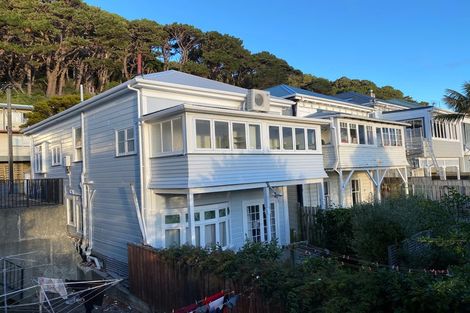 Photo of property in 20 Scarborough Terrace, Mount Victoria, Wellington, 6011