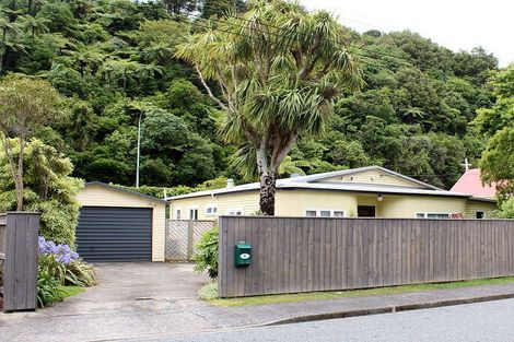 Photo of property in 8 Norfolk Street, Belmont, Lower Hutt, 5010