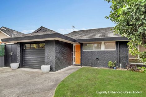 Photo of property in 18d Montgomery Terrace, Hokowhitu, Palmerston North, 4410