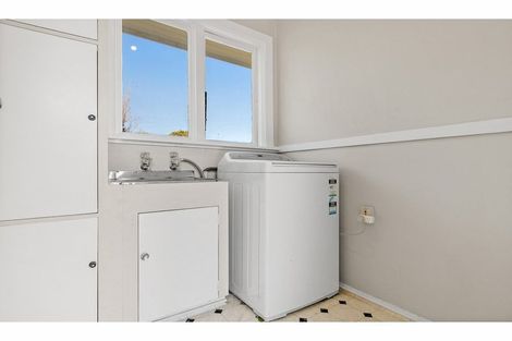 Photo of property in 317 Hills Road, Mairehau, Christchurch, 8013