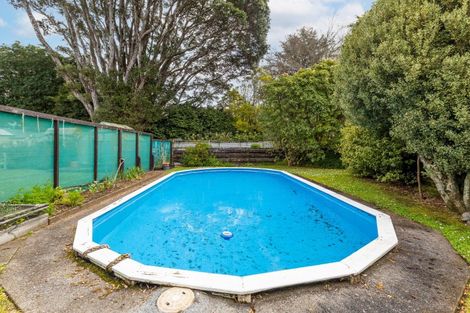 Photo of property in 95 Manu Crescent, Upper Vogeltown, New Plymouth, 4310