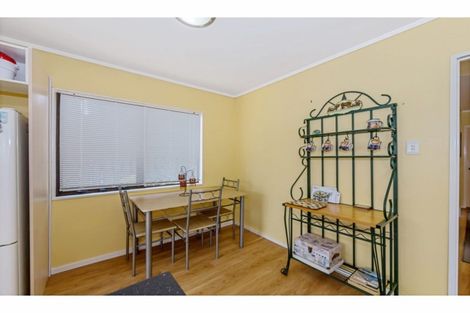 Photo of property in 2/546 Glenfield Road, Glenfield, Auckland, 0629