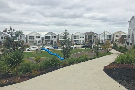 Photo of property in 40 Fernly Rise, Flat Bush, Auckland, 2019