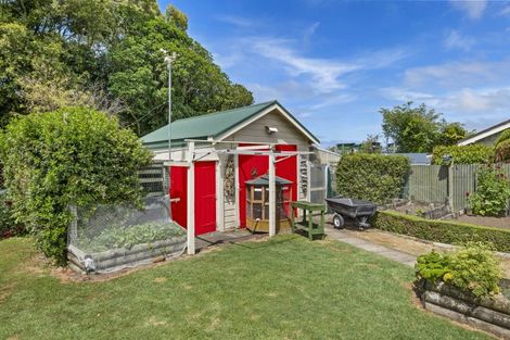 Photo of property in 3 Brassey Street, Waverley, 4510