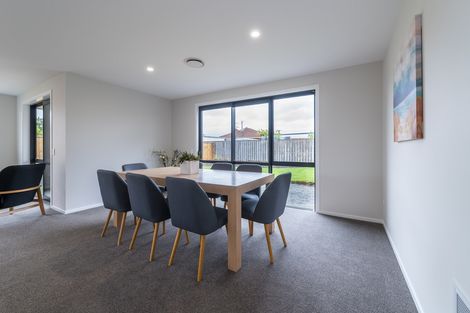 Photo of property in 49 Silverstream Drive, Mosgiel, 9024