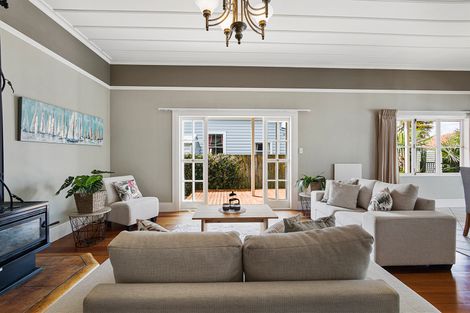 Photo of property in 43 Vogel Street, Cambridge, 3434