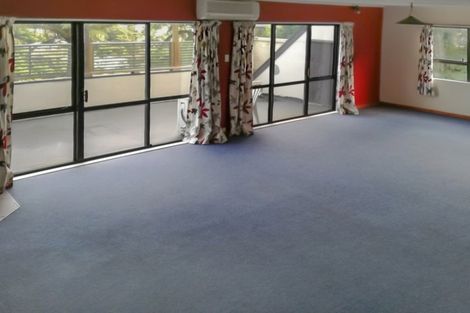 Photo of property in 3 Puketai Place, Pukerua Bay, 5026