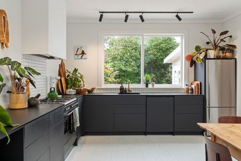 Photo of property in 147 Moxham Avenue, Hataitai, Wellington, 6021