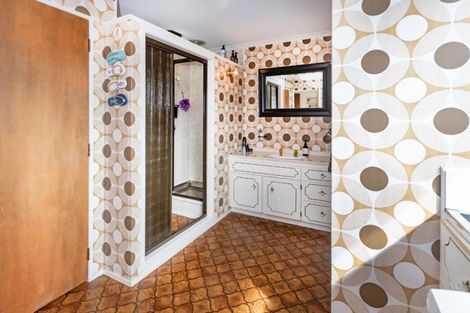 Photo of property in 320 Ocean Road, Whangamata, 3620