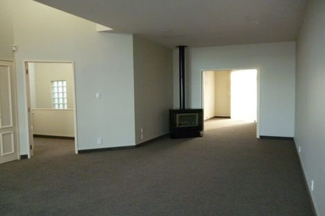 Photo of property in 427 Marine Parade, Napier South, Napier, 4110