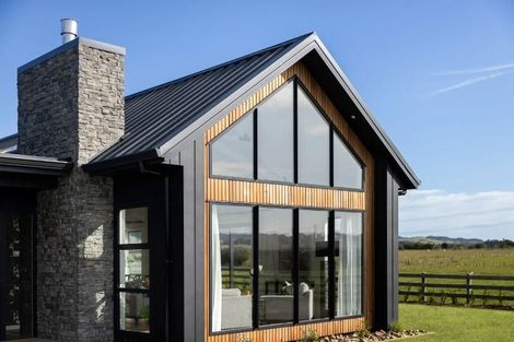 Photo of property in 14 Round Hill Rise, Cracroft, Christchurch, 8022