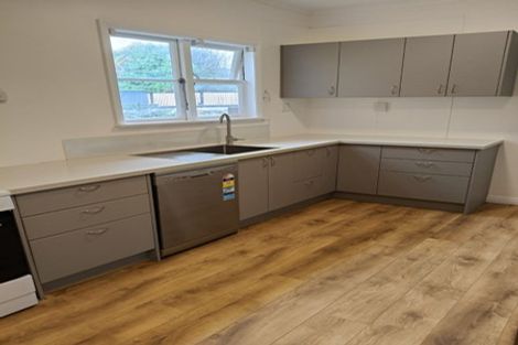 Photo of property in 10a Tama Street, Alicetown, Lower Hutt, 5010