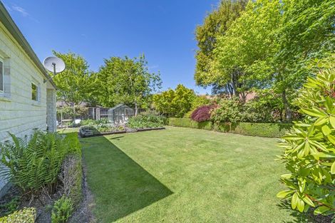 Photo of property in 30 Oakden Drive, Darfield, 7510