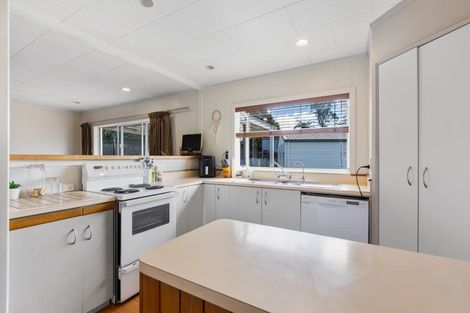 Photo of property in 98 Oxford Road, Okato, 4335