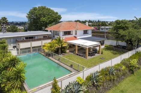 Photo of property in 52 Eighteenth Avenue, Tauranga South, Tauranga, 3112