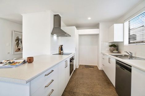 Photo of property in 169 Valley Road, Mount Maunganui, 3116