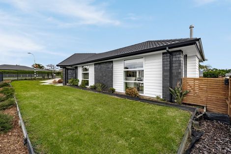 Photo of property in 88 Tapu Road, Huapai, Kumeu, 0810