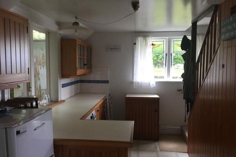 Photo of property in 13 Barton Terrace, Thorndon, Wellington, 6011