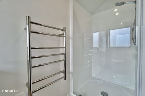 Photo of property in 17 Wheatsheaf Lane, Heathcote Valley, Christchurch, 8022