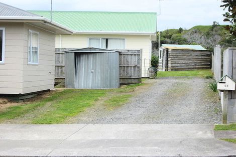 Photo of property in 58a Riversdale Drive, Merrilands, New Plymouth, 4312