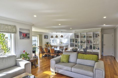 Photo of property in 4 Gertrude Street, Carterton, 5713