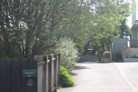 Photo of property in 2/25 Belmont Terrace, Milford, Auckland, 0620