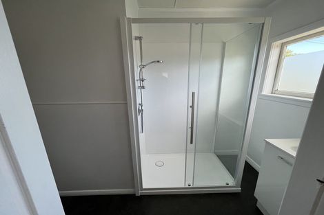 Photo of property in 52 Reading Street, Greytown, 5712