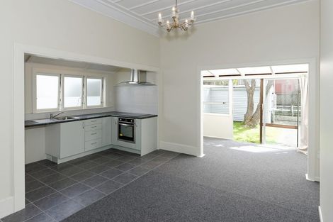 Photo of property in 86 Parau Street, Mount Eden, Auckland, 1041