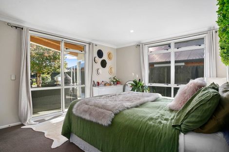 Photo of property in 21 Norfolk Drive, Cambridge, 3434