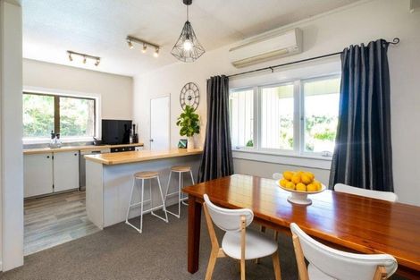 Photo of property in 95 Saint Georges Road, Karamu, Hastings, 4172