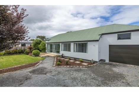 Photo of property in 2/83 Sullivan Avenue, Woolston, Christchurch, 8023